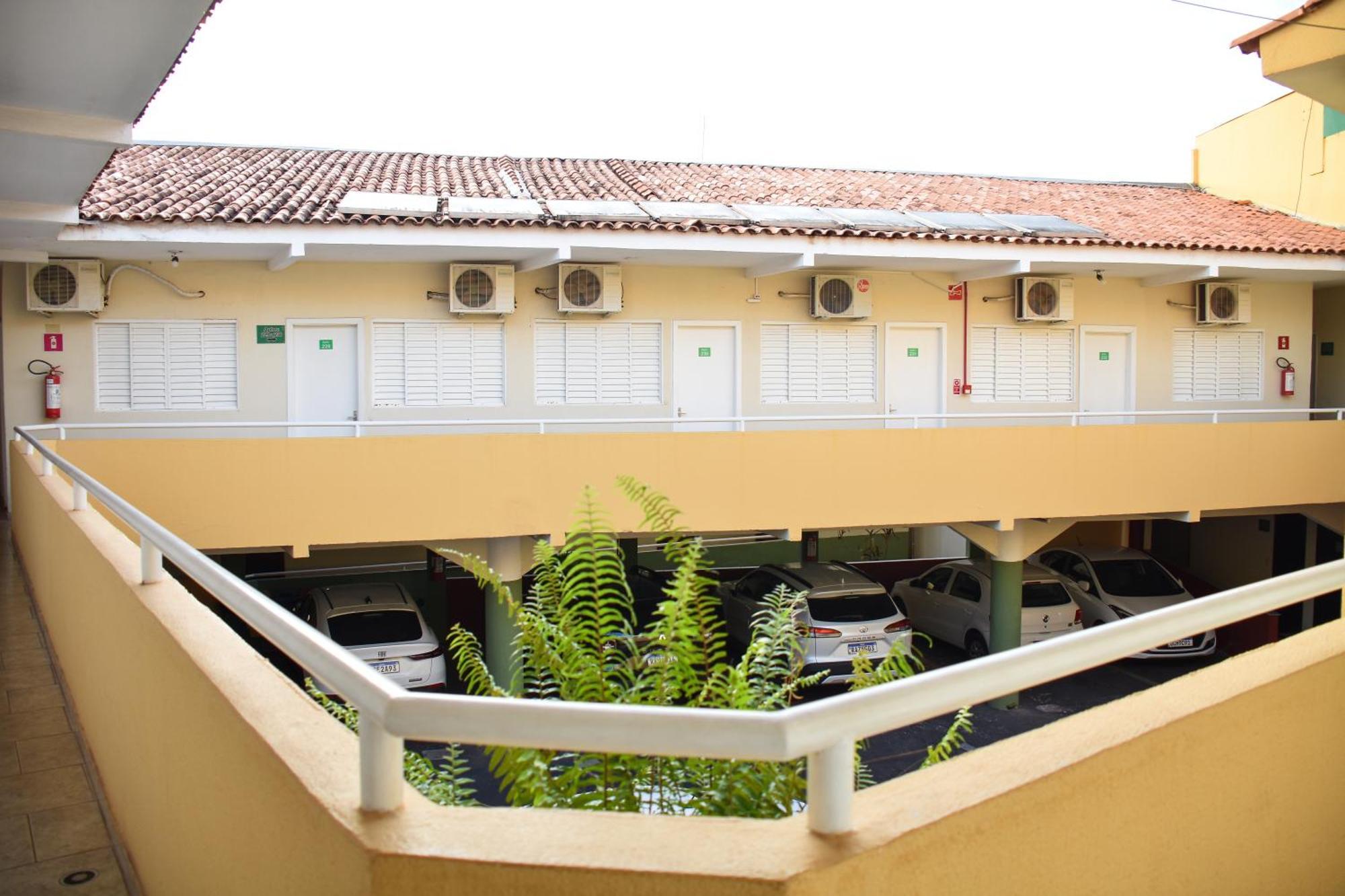 Várzea Grande Hotel Casa Nova מראה חיצוני תמונה