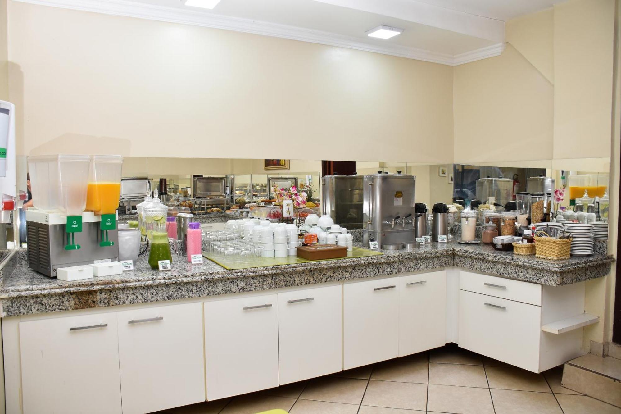 Várzea Grande Hotel Casa Nova מראה חיצוני תמונה