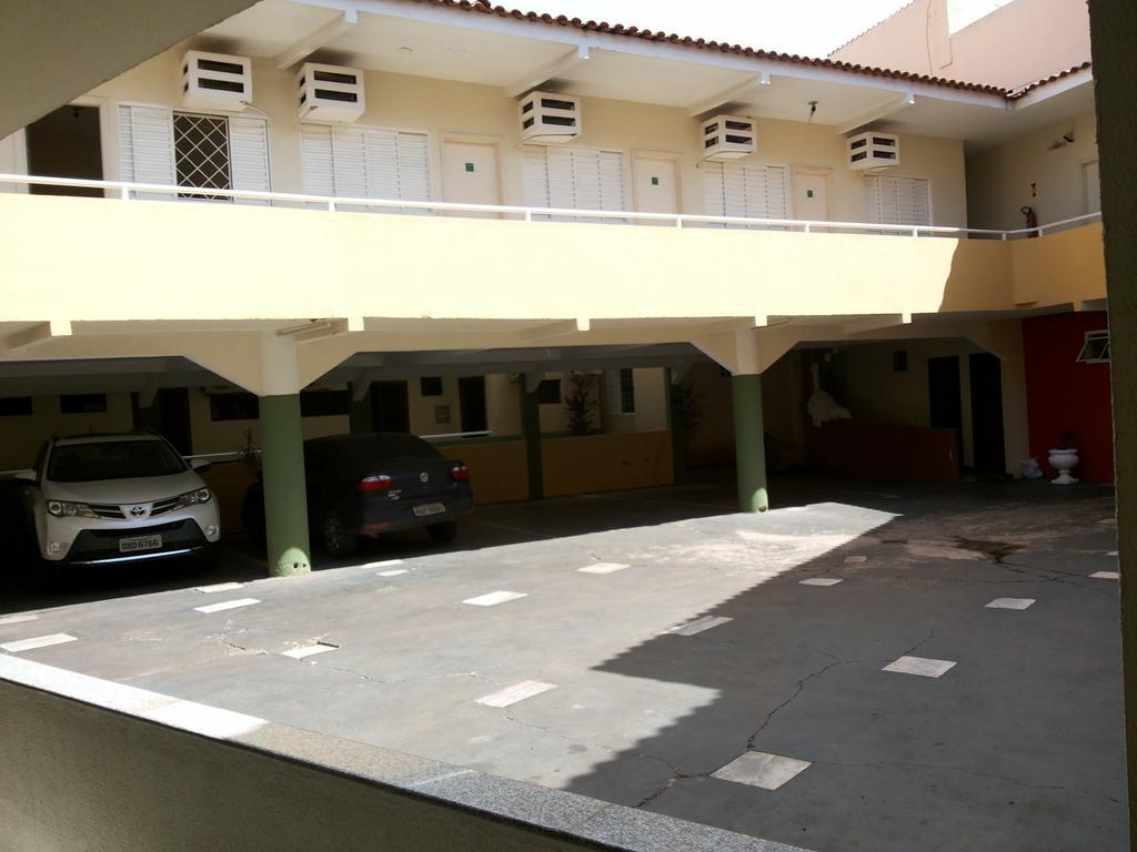 Várzea Grande Hotel Casa Nova מראה חיצוני תמונה
